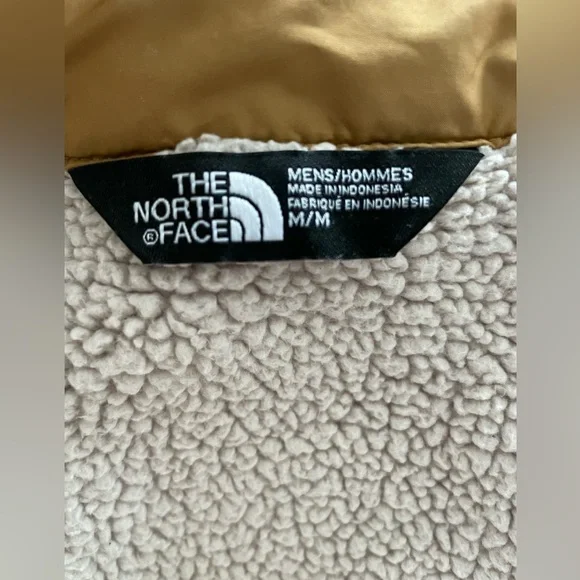 The North Face Mens Quilted Sherpa lined Jacket in mustard brown, size M - Picture 3 of 6